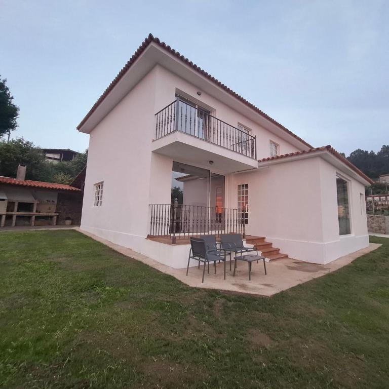 Casa con vistas al mar con terreno en Pontevedra - Casa de 6 dormitorios - 25