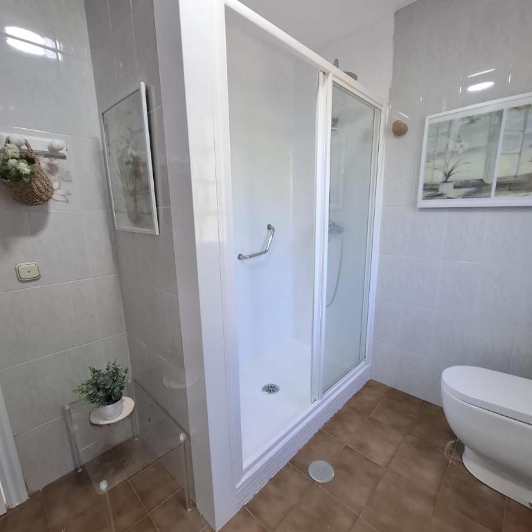 Casa con vistas al mar con terreno en Pontevedra - Casa de 6 dormitorios - 28
