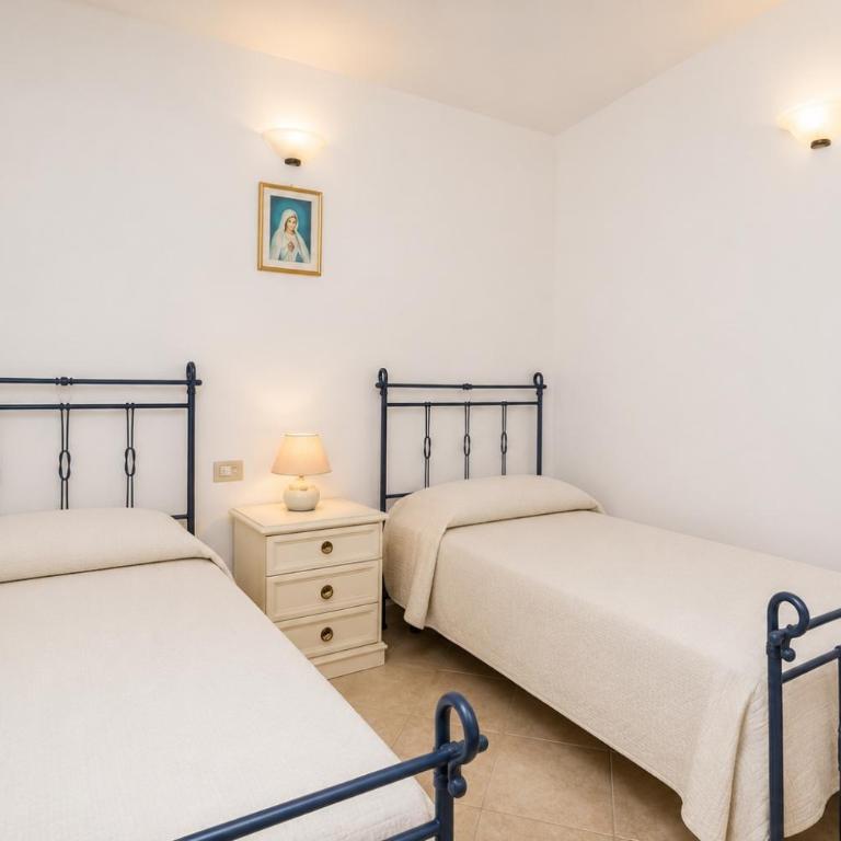 Casa di Lucia Relax in the heart of San Teodoro - Appartamento con 2 Camere da Letto - 10