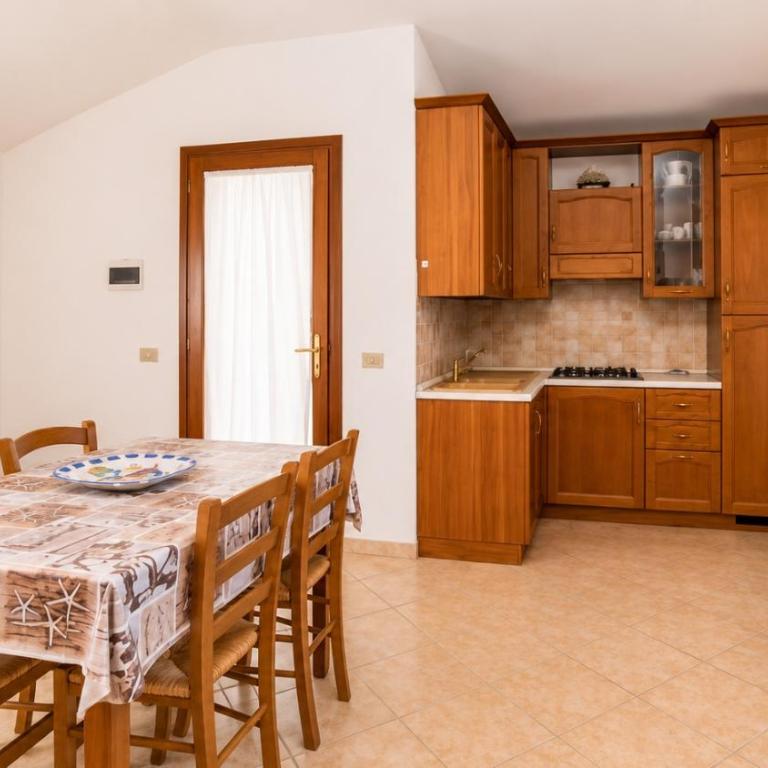 Casa di Lucia Relax in the heart of San Teodoro - Appartamento con 2 Camere da Letto - 13