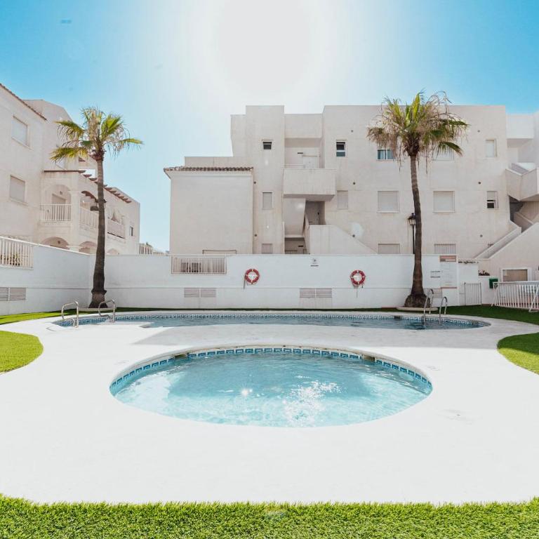 MT - Apartamento con piscina a 100m de la playa Mojacar - Apartamento de 2 dormitorios con balcón y terraza - 8