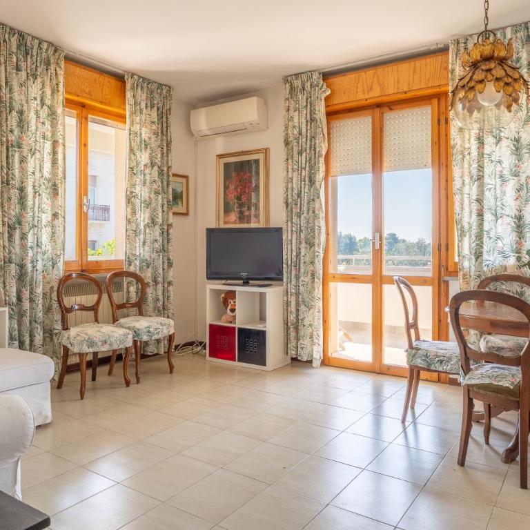 Rimini Marina Centro Apartment - Il Lupo Affitta - Appartamento con 2 Camere da Letto - 8