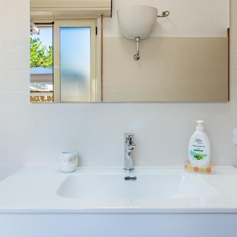 GuestHost - Corte del Limone Apartment with Patio - Appartamento con 4 Camere da Letto - 36