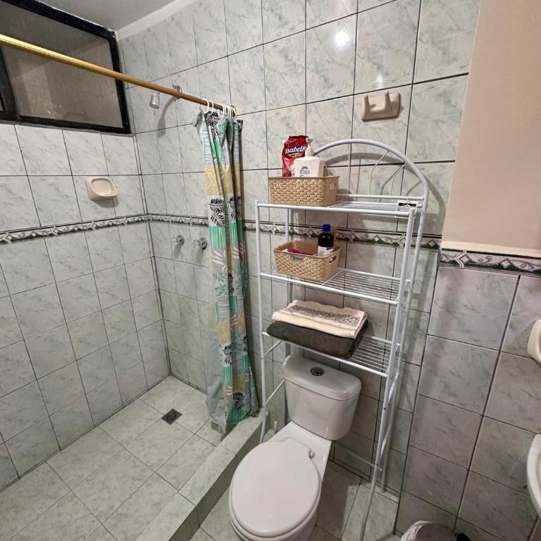 Modern 2 bedroom apartment and parking - Apartamento de 2 dormitorios - 5