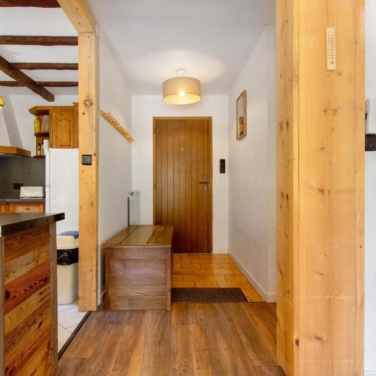 Gite Les Grillons - Appartement 2 Chambres avec Vue sur la Montagne - 26