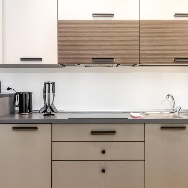 Milano City Suite - Elegance Steps from Duomo - Appartamento con 2 Camere da Letto - 6