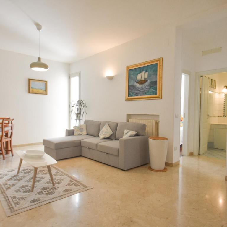 Octavia Central Apartment - Appartamento con 1 Camera da Letto con Balcone e Vista Città - 1
