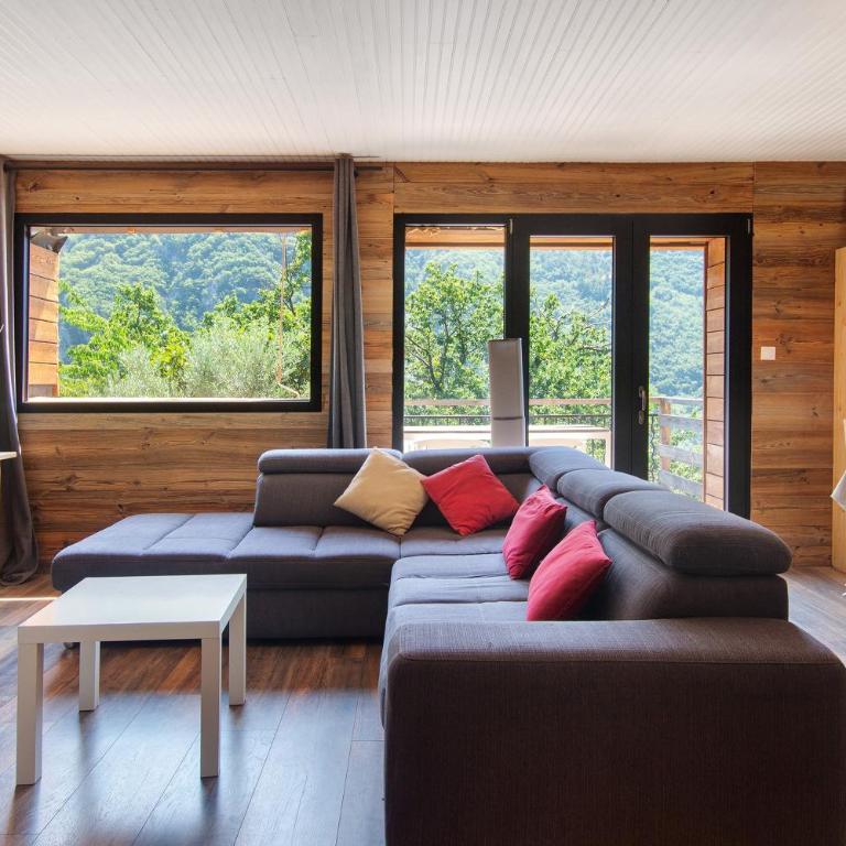 Gite Les Grillons - Appartement 2 Chambres avec Vue sur la Montagne - 4