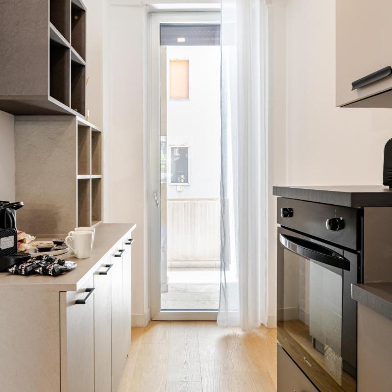 Milano City Suite - Elegance Steps from Duomo - Appartamento con 2 Camere da Letto - 8