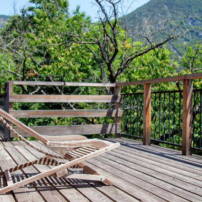 Gite Les Grillons - Appartement 2 Chambres avec Vue sur la Montagne - 33