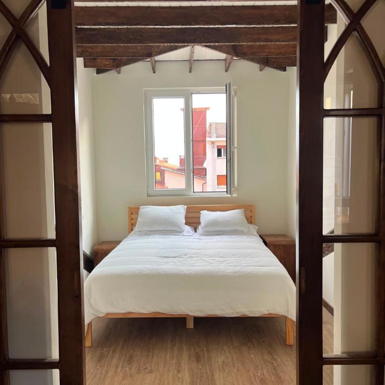 Ático en Cimadevilla - Apartamento de 1 dormitorio - 5