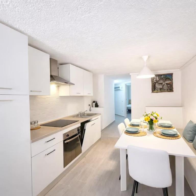 Seminterrato-Basement in centro a Porto Rotondo - Two-Bedroom Apartment - 2