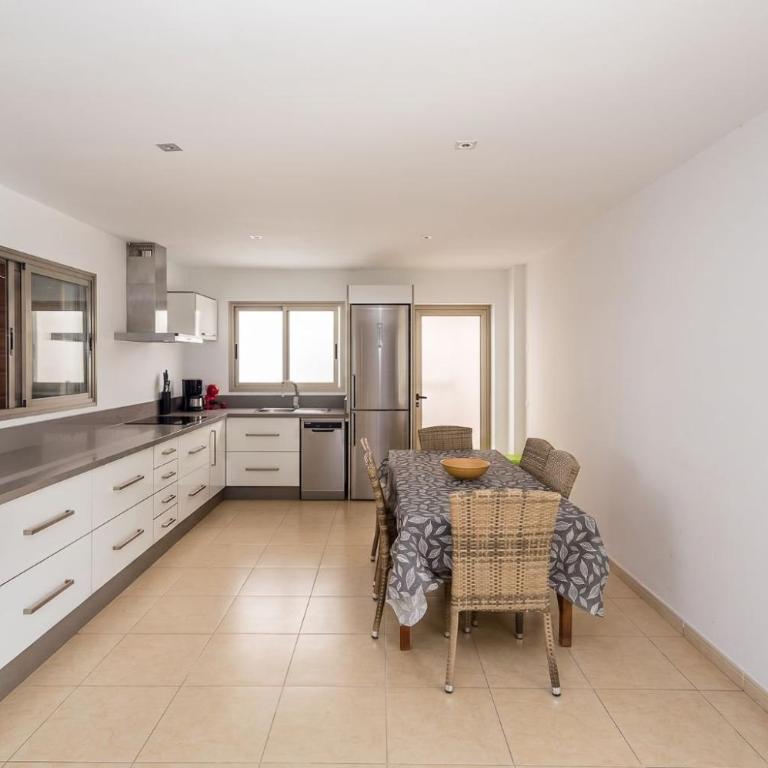 GuestReady - Tarantos Sea View and Pool - Villa - 39