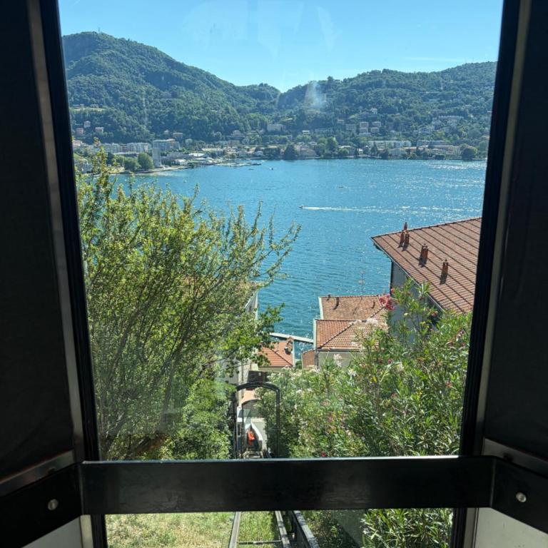Prestigiosa vista lago - Apartment mit 2 Schlafzimmern und Seeblick - 66