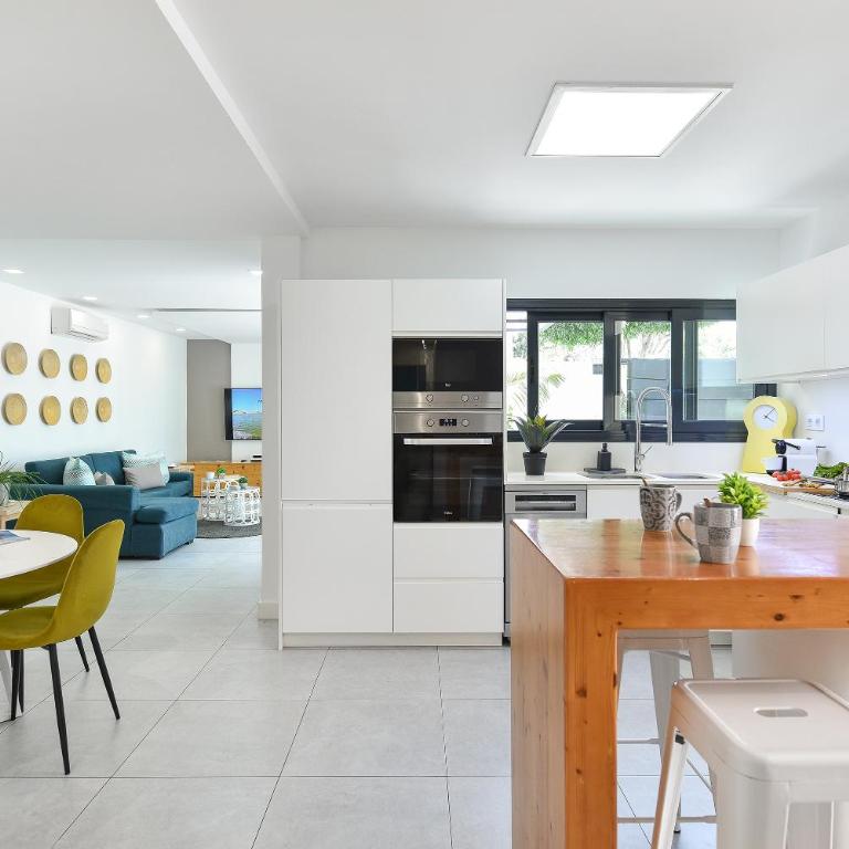 Cozy bungalow for 6 in Playa del Inglés GD04 by VillaGranCanaria - Casa - 3