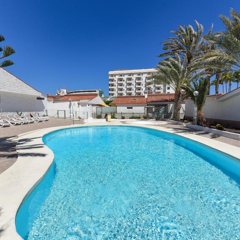 Cozy bungalow for 6 in Playa del Inglés GD04 by VillaGranCanaria - Casa - 28