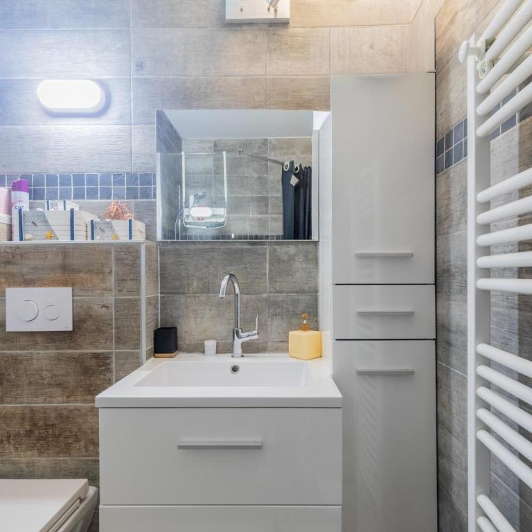 l'écrin du couchant - studio 4 personnes avec parking privé et climatisation - Two-Bedroom Apartment - 14
