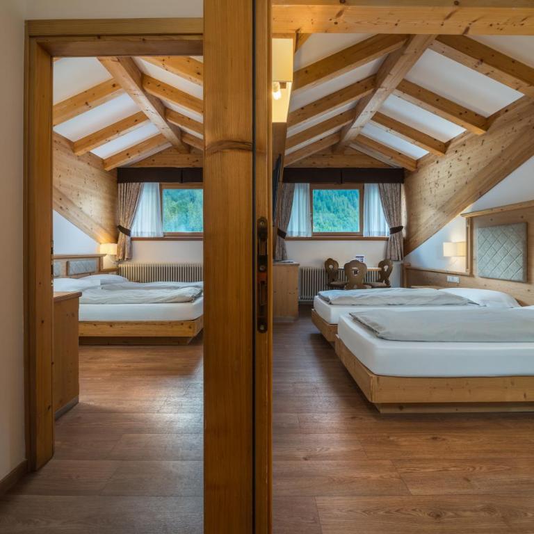 Hotel Crozzon - Family Room - 3