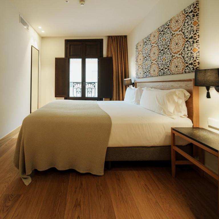 Hotel Estepona Plaza - Habitación Estándar - Cama extragrande - 1
