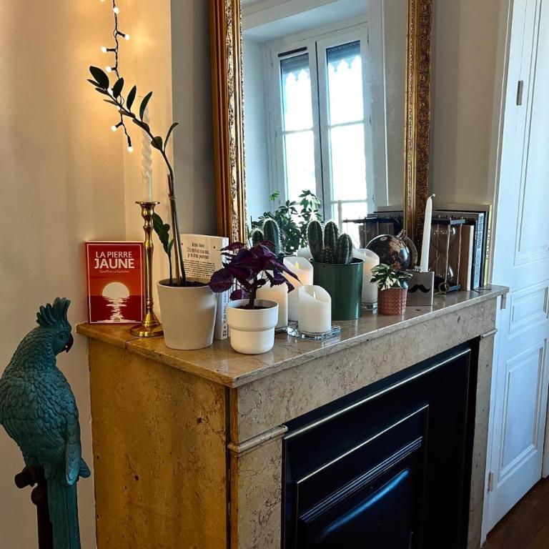 Appartement chaleureux - 40 m2 - Proche Gare - One-Bedroom Apartment - 10