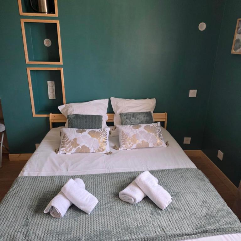 Auberge Restaurant du Virage - Chambre Quadruple Supérieure - 1