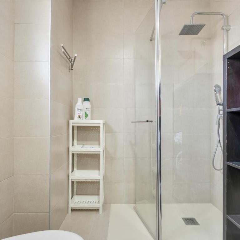 Torremolinos Downtown - Apartamento Superior con vistas a la ciudad - 14