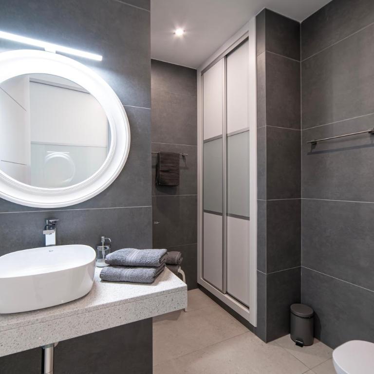 Lanz A Lot, modern 3 bed villa with private pool - Villa de 3 dormitorios - 10