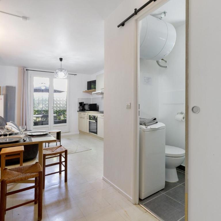 Les Centaurees - Appartement 1 Chambre - Vue sur Jardin - 11
