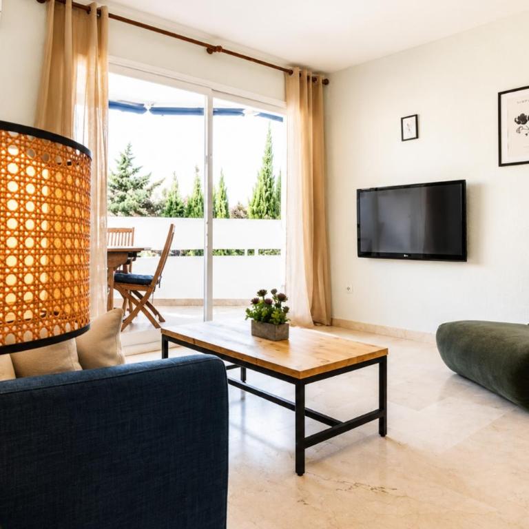 Coastal Living Near Estepona Marina - Apartamento - 4
