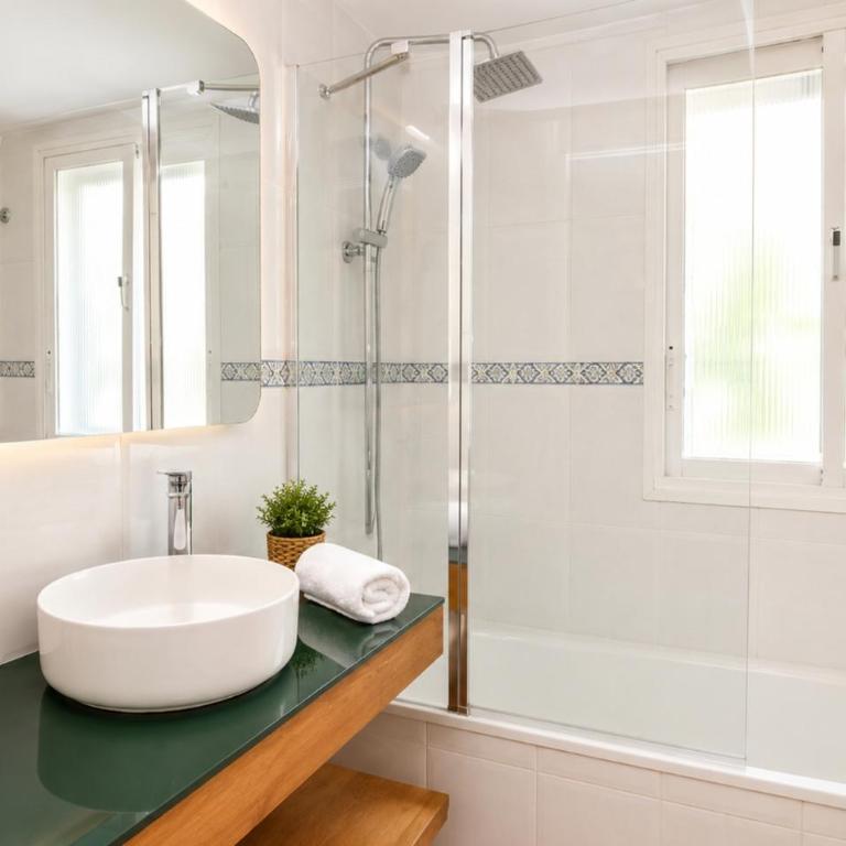 Coastal Living Near Estepona Marina - Apartamento - 15