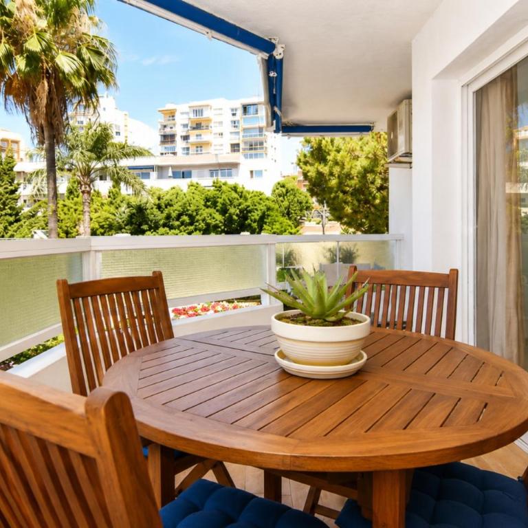Coastal Living Near Estepona Marina - Apartamento - 16