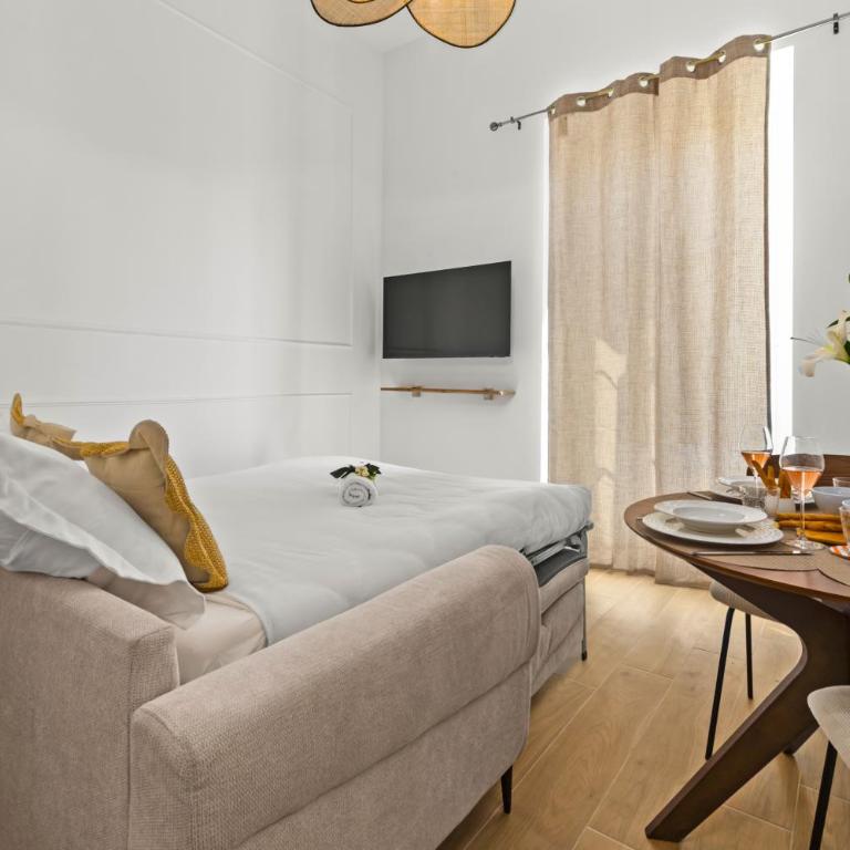 MARNE IV - Superbe deux pièces - Carré d'or Menton - Parking - Apartamento de 1 dormitorio - 11