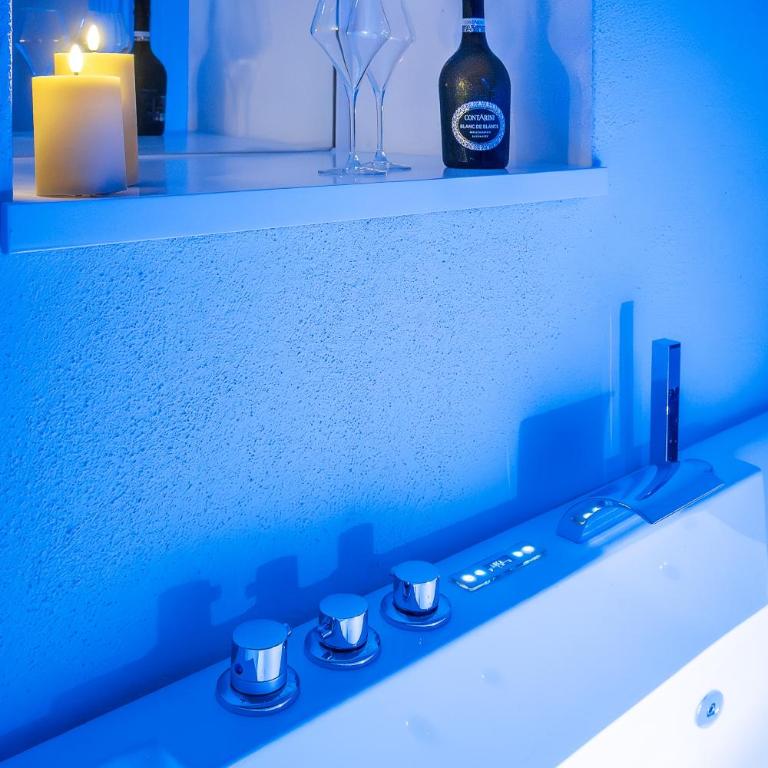 Aura Suite & Spa Privée - Ferienhaus - 15