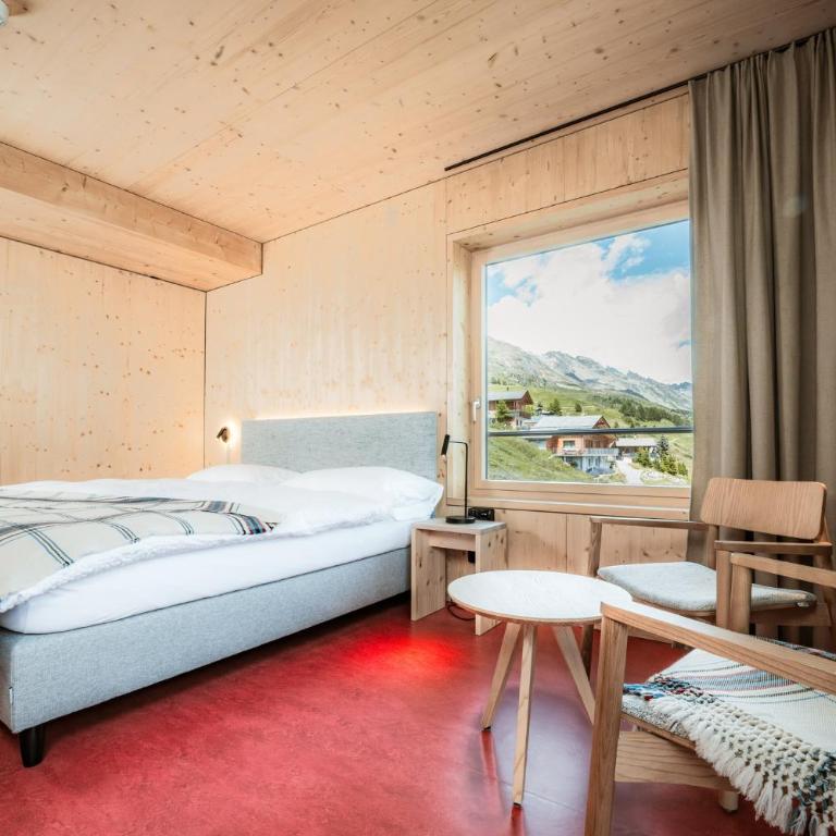 Momentum, die Lauchernalp Lodge - Doppel-/Zweibettzimmer mit Balkon - 10