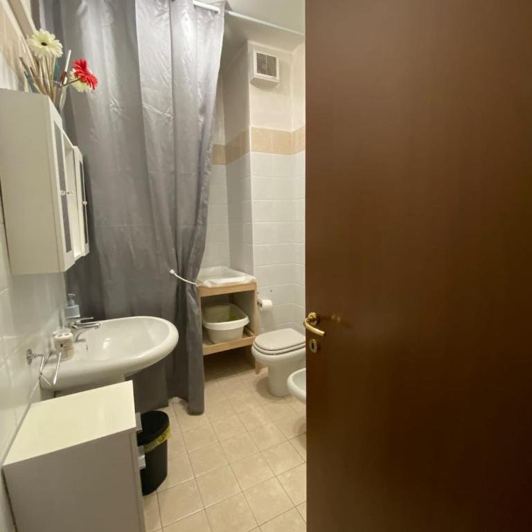 Davanti al Chorus Life, vicino al centro città - Appartamento con 3 Camere da Letto - 10