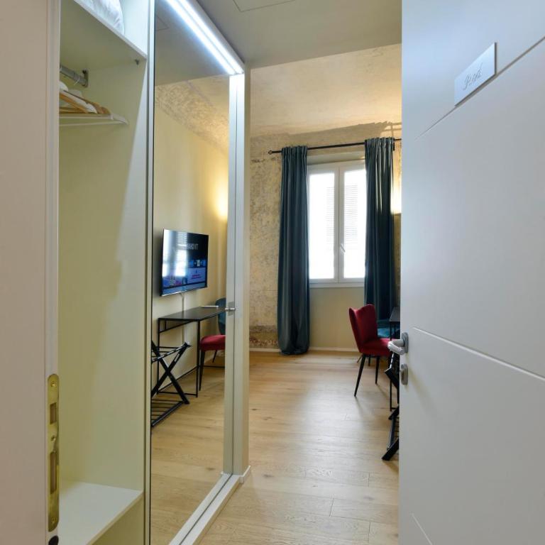 BMI Florence Rooms - Camera Matrimoniale con Bagno Privato - 3