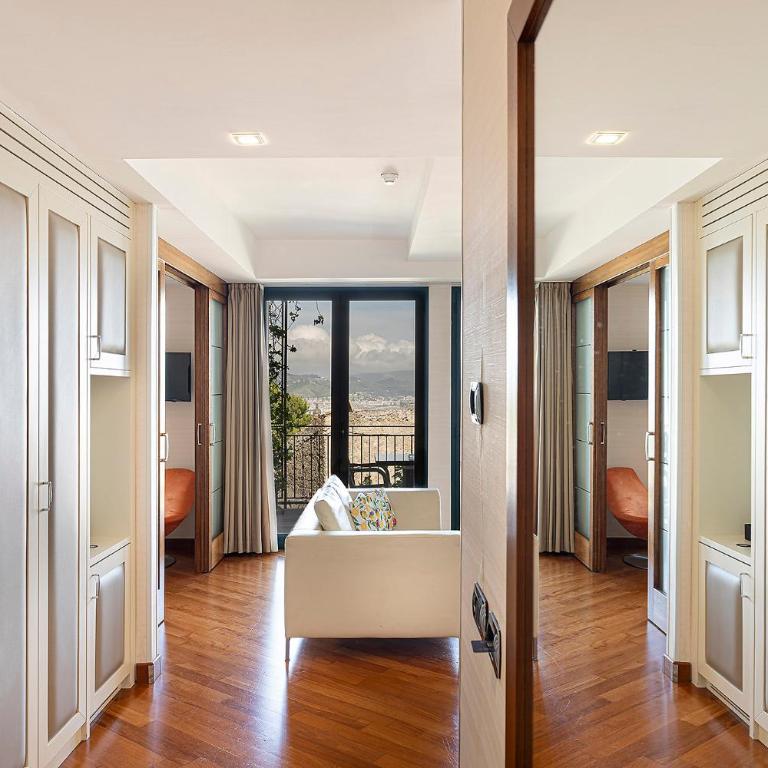 Hotel Raito - Serien Suite with Partial Sea View - 1