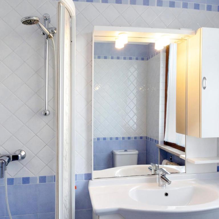 Residence I Gigli - Appartamento Deluxe con 2 Camere da Letto e Balcone - 5