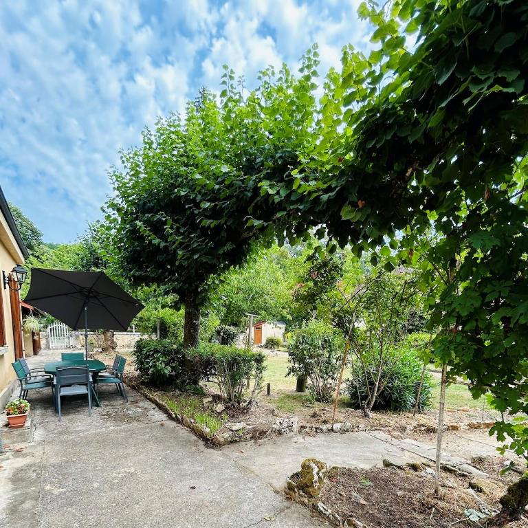 Les 3 Tilleuls - Charme & jardin au cœur de Sarlat - Haus mit 2 Schlafzimmern - 15