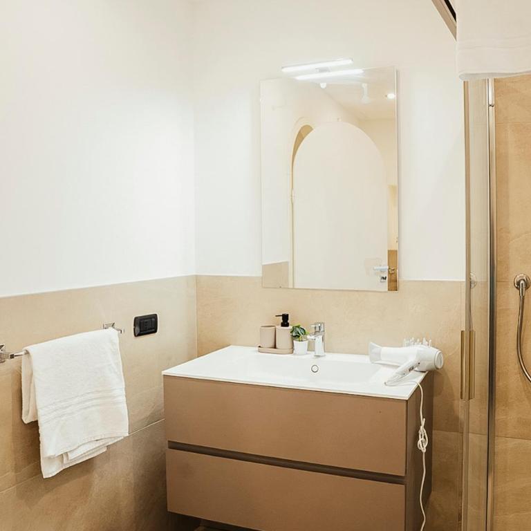 PrimeLoft Cathedral - Exclusive Suite- 1-7 persone - Casa con 1 Camera da Letto - 61
