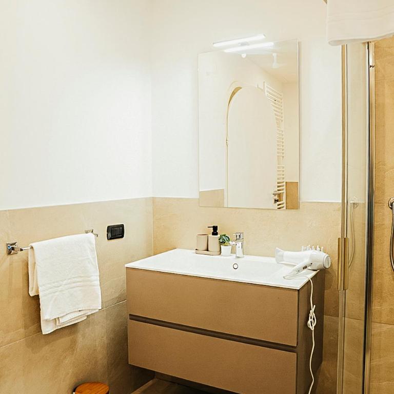 PrimeLoft Cathedral - Exclusive Suite- 1-7 persone - Casa con 1 Camera da Letto - 40