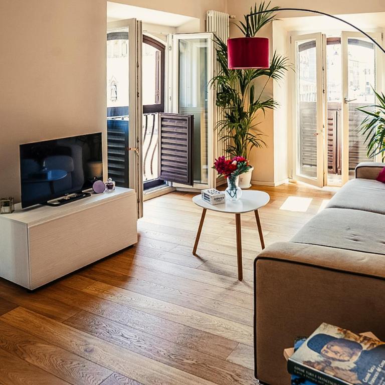 PrimeLoft Cathedral - Exclusive Suite- 1-7 persone - Casa con 1 Camera da Letto - 59
