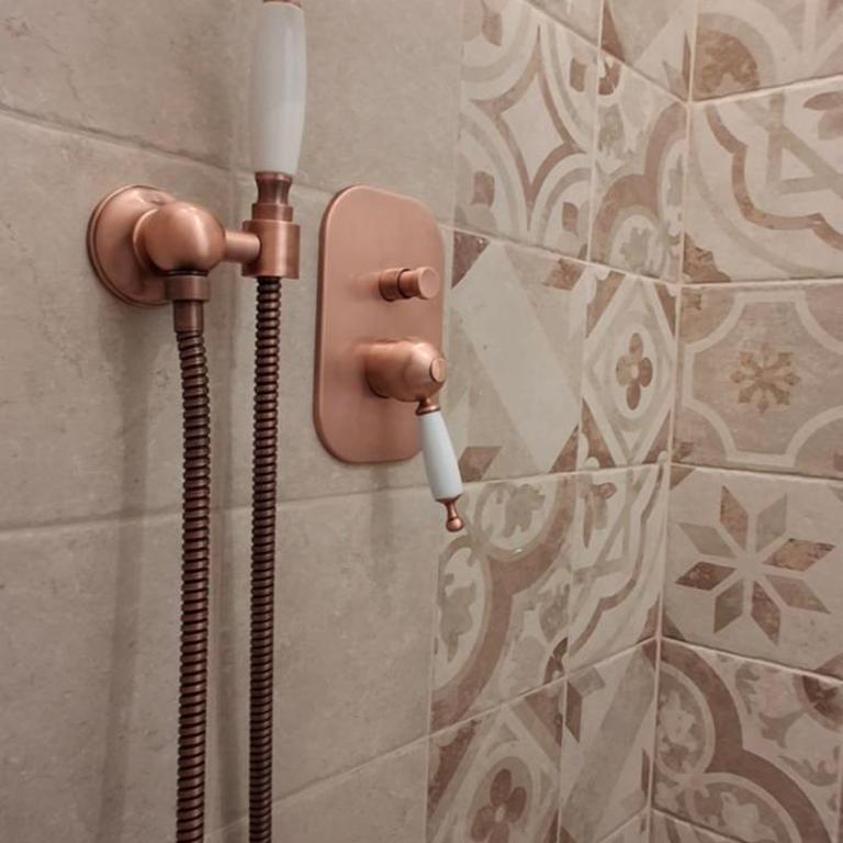Suite Tiffany - Camera Queen con Vasca Idromassaggio - 25