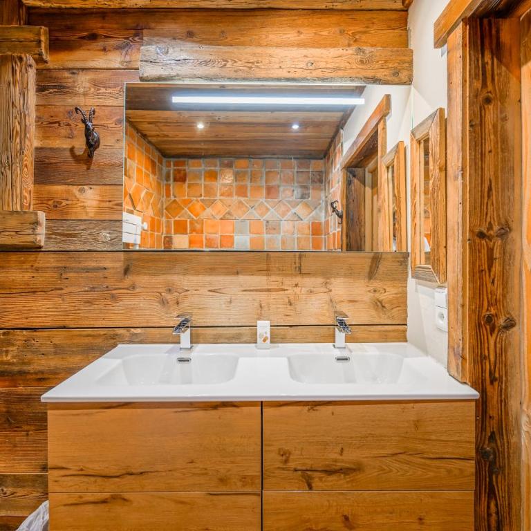 Chalet Prestige Megève Centre Jacuzzi 10 p - Chalet - 29