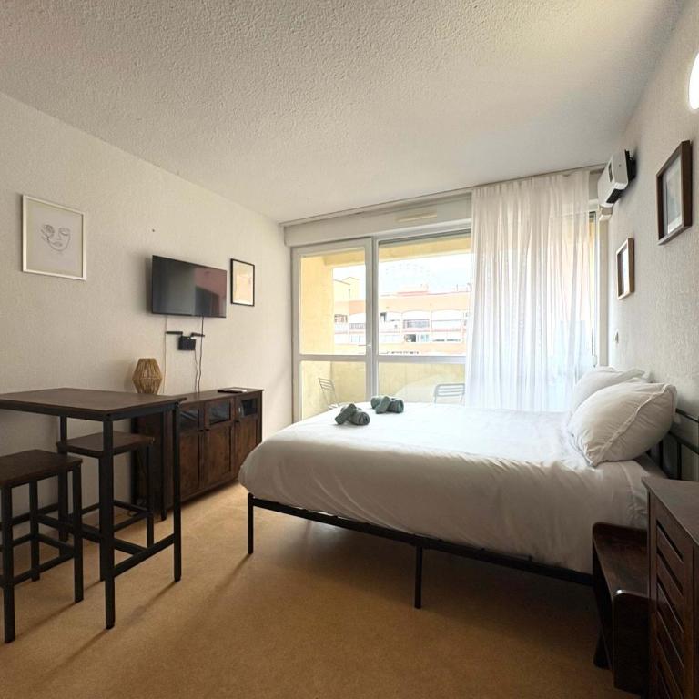 Cozy Studio at Saint-Clair Residence Cap d'Agde - Apartment - 2