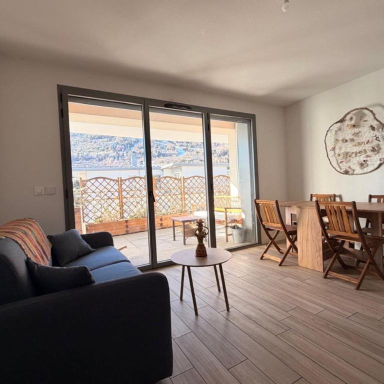 Bright apartment in the heart of Briançon - Appartamento - 15