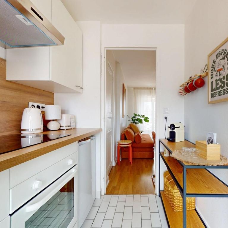 Cosy T2 à 10 min du centre ville - Tramway à 5 min - One-Bedroom Apartment - 4