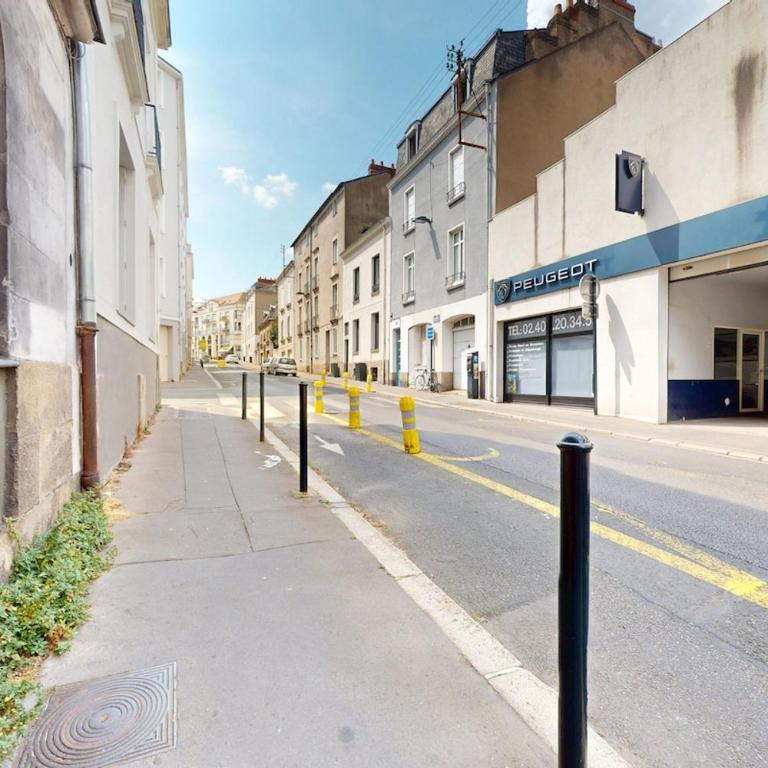 Cosy T2 à 10 min du centre ville - Tramway à 5 min - One-Bedroom Apartment - 15