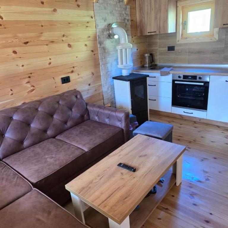 BB CHALET - Kuća sa 2 Spavaće Sobe - 9