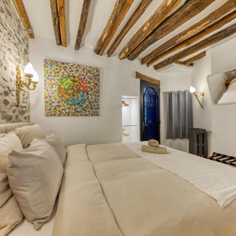 Hidden gem Rare Montmartre Apartment with Garden - Appartement 1 Chambre - 32